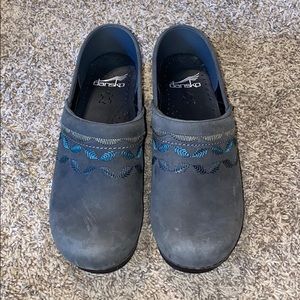 Grey embroidered Danskos